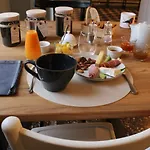La Grande Maison 3*
