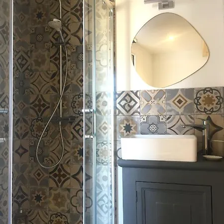 La Grande Maison 3* Montmeyran