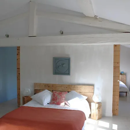 La Grande Maison 3* Montmeyran