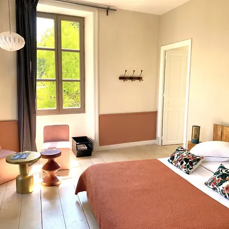 La Grande Maison ベッド・アンド・ブレックファスト 3*