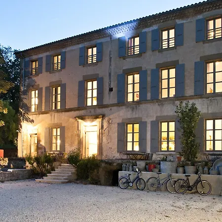 לינה וארוחת בוקר La Grande Maison Montmeyran