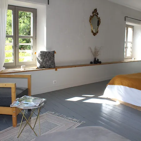 לינה וארוחת בוקר La Grande Maison 3*