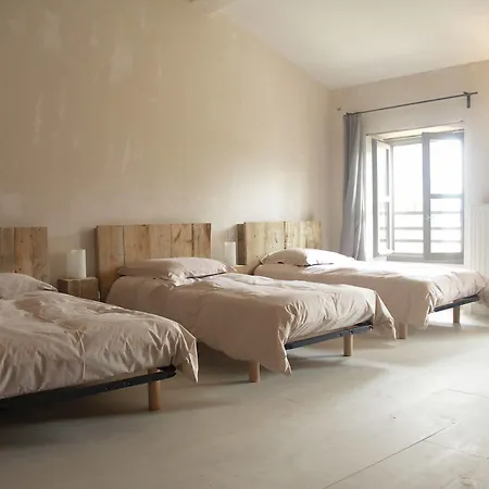 La Grande Maison Bed & Breakfast *